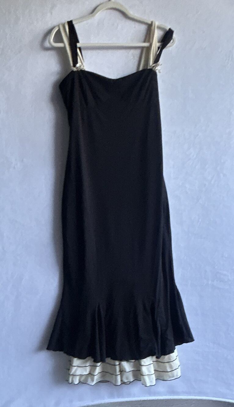 RIHOAS Black Wave Mermaid Hem Knit Midi Dress - Size L
